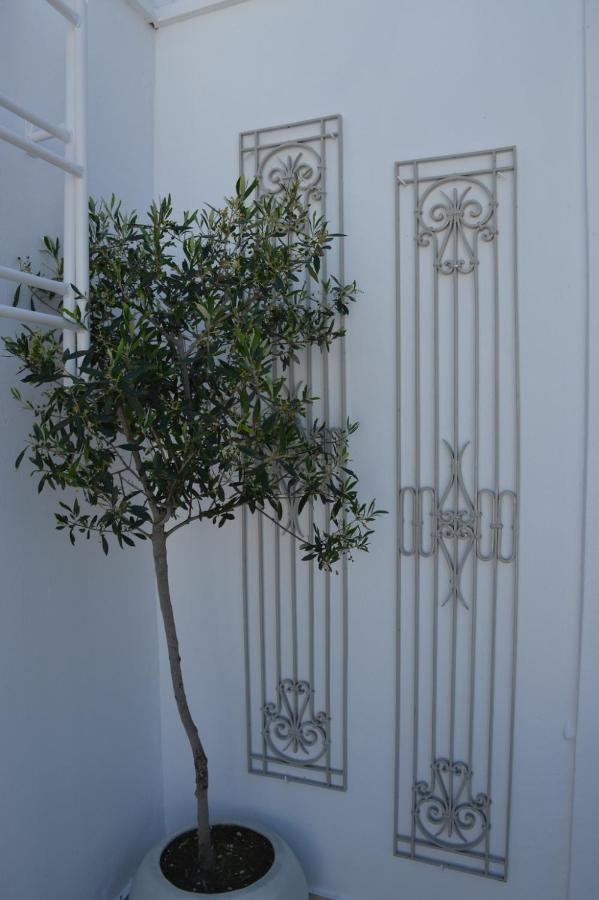 Cute Studio In Milos Трипити Екстериор снимка
