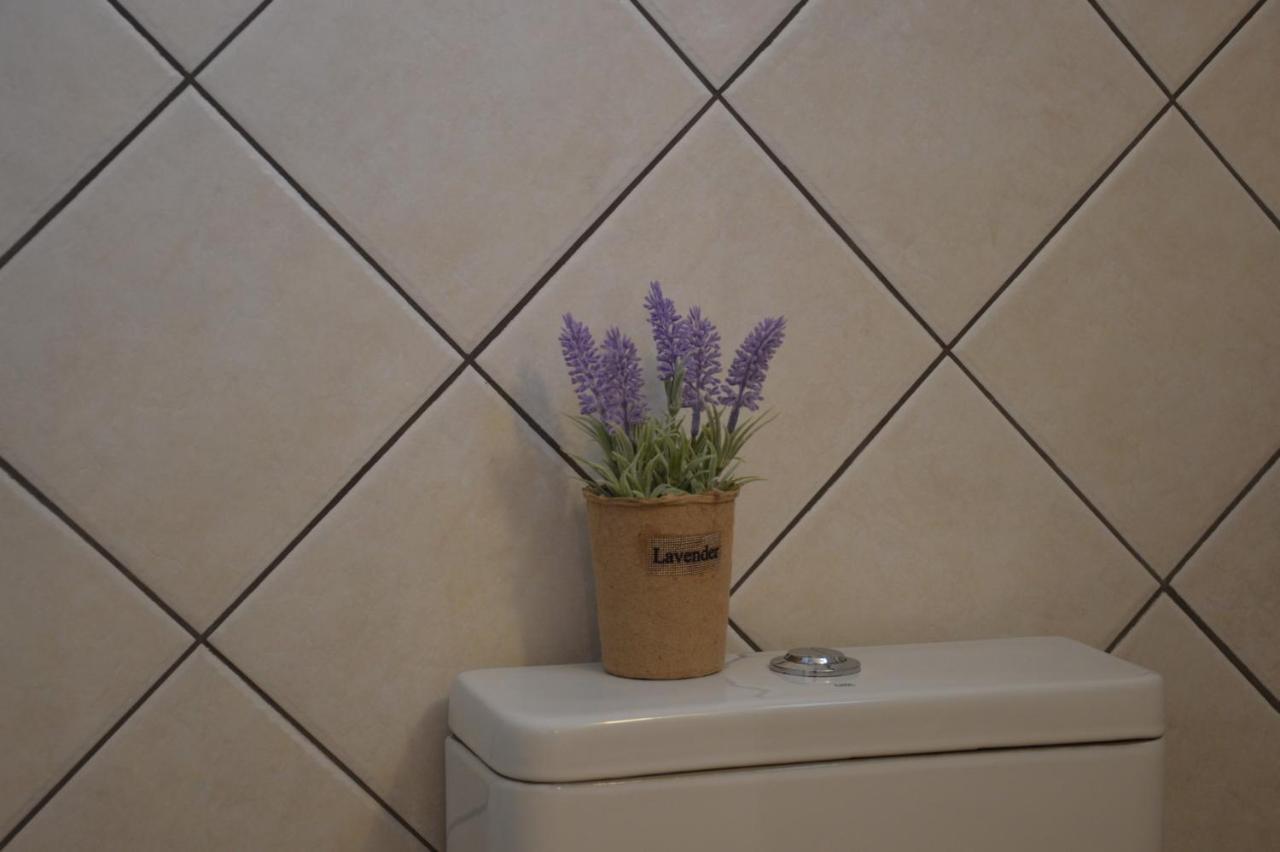 Cute Studio In Milos Трипити Екстериор снимка