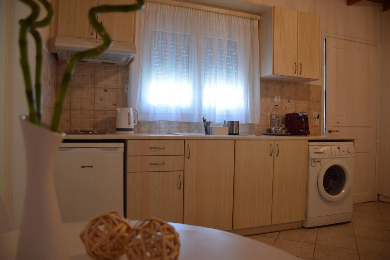 Cute Studio In Milos Трипити Екстериор снимка