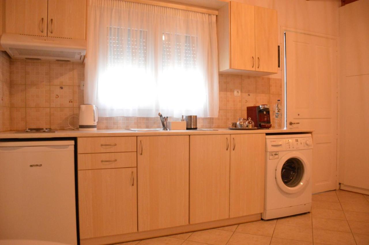 Cute Studio In Milos Трипити Екстериор снимка