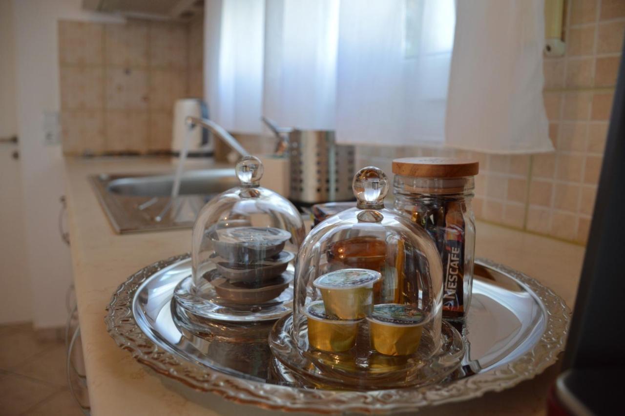 Cute Studio In Milos Трипити Екстериор снимка